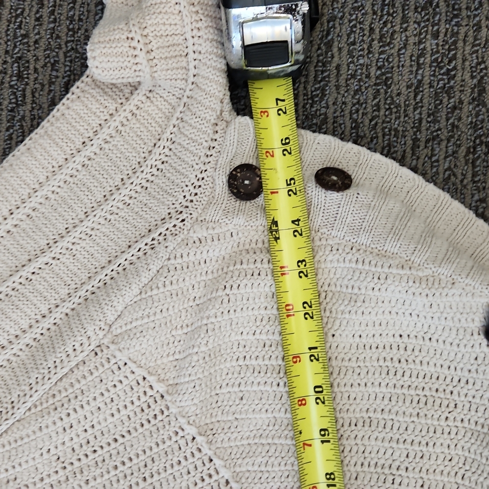 Angel of the North Sweater Size Small - Picture 9 of 14